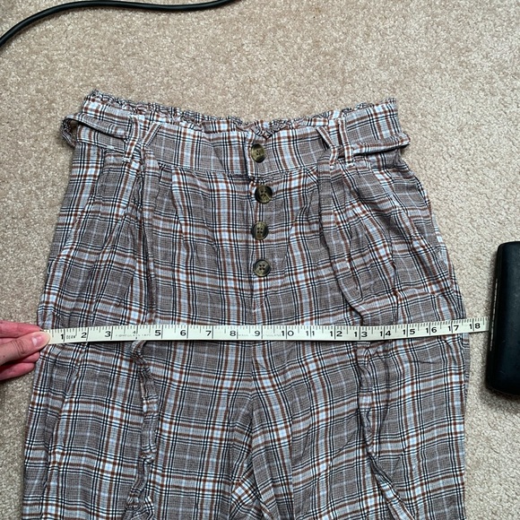 American Eagle Plaid Flowy Pants - Picture 11 of 12